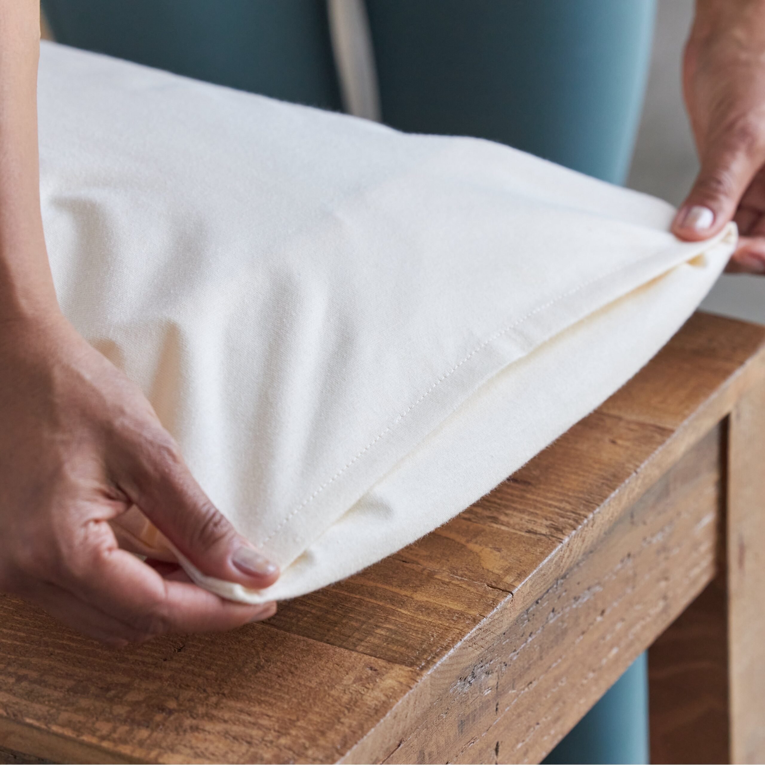 AvocadoOrganicToddlerWaterproofPillowProtector